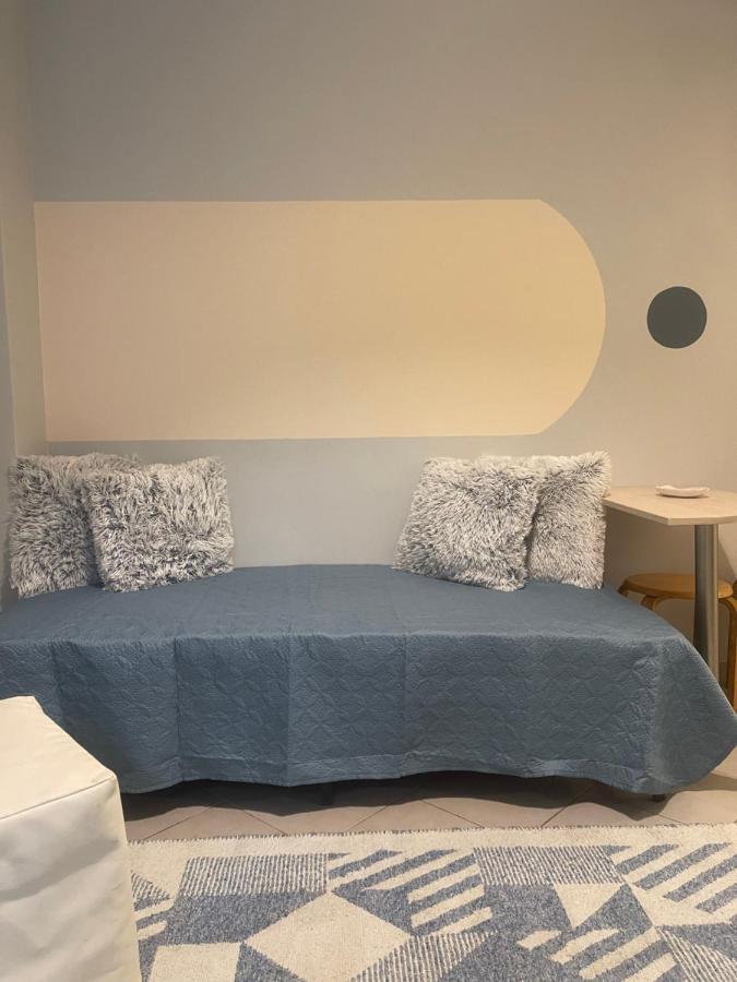 Cozy Minimal Apartment بيرايوس المظهر الخارجي الصورة