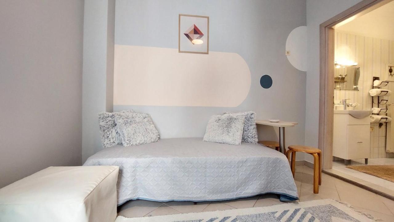 Cozy Minimal Apartment بيرايوس المظهر الخارجي الصورة