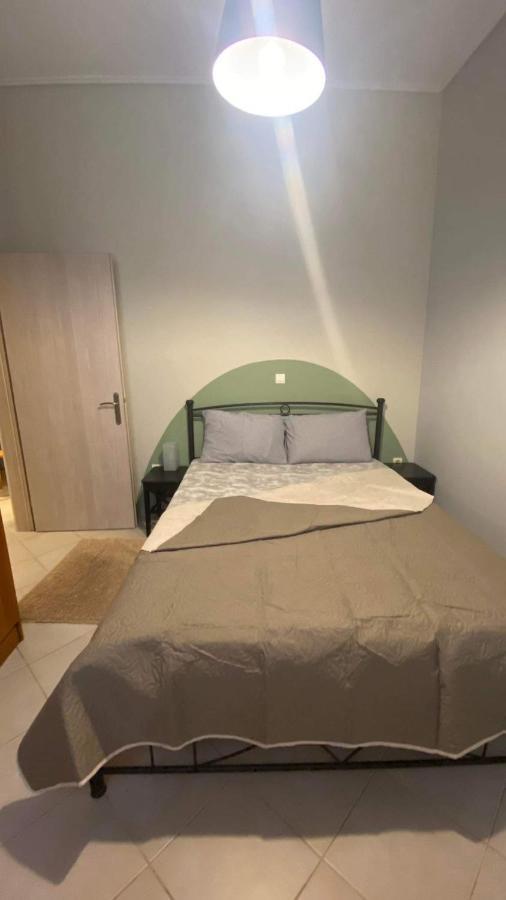Cozy Minimal Apartment بيرايوس المظهر الخارجي الصورة