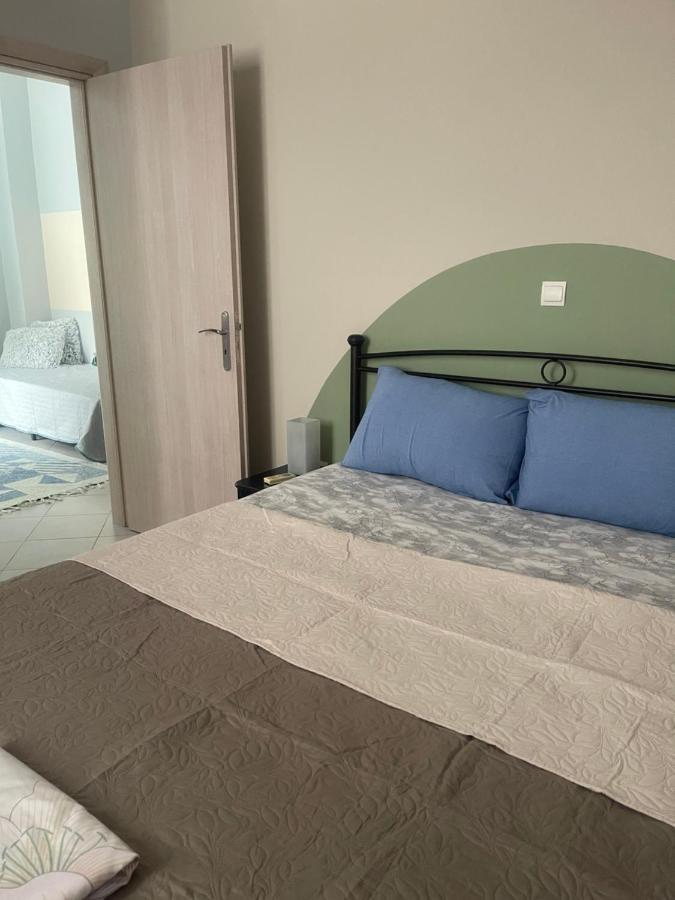 Cozy Minimal Apartment بيرايوس المظهر الخارجي الصورة