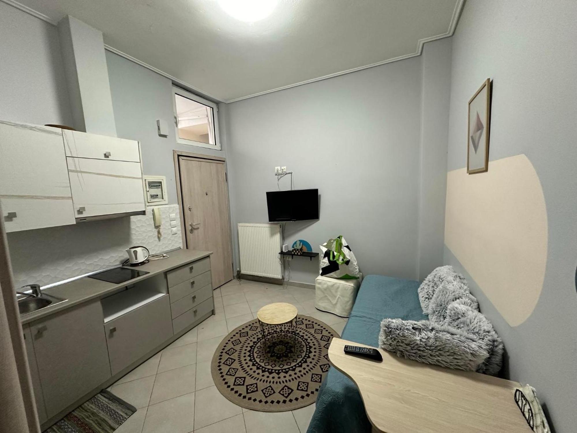 Cozy Minimal Apartment بيرايوس المظهر الخارجي الصورة